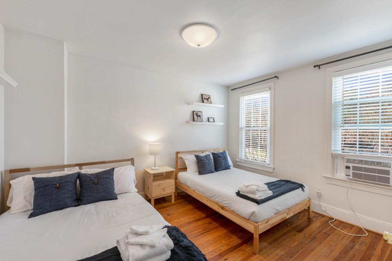3Br Colonial House With Parking By Cozysuites Alexandria Exterior photo